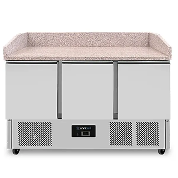 Unnicool Pizzawerkbank | 350L | 3 Deuren | +2°C/+8°C | Statisch + Ventilator | Wielen | 1400x700x880/1020mm Direct Verzonden